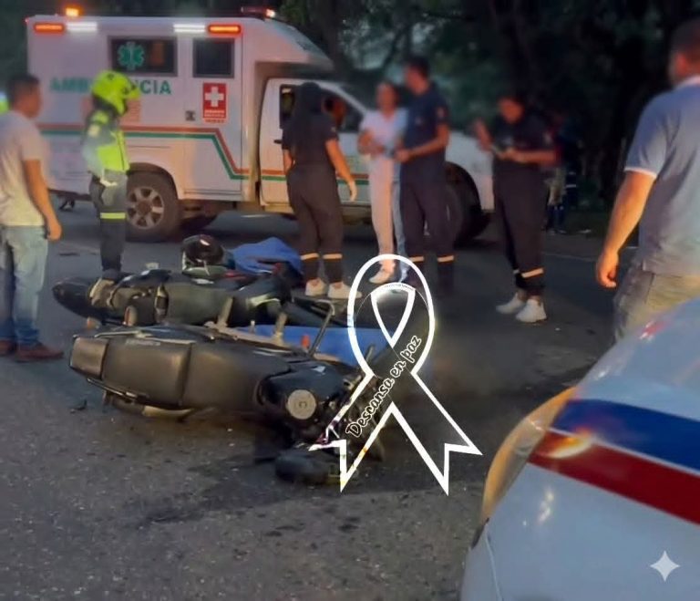 🚨 “El impacto fue devastador”: dos personas murieron en fuerte accidente entre motocicletas en Santander