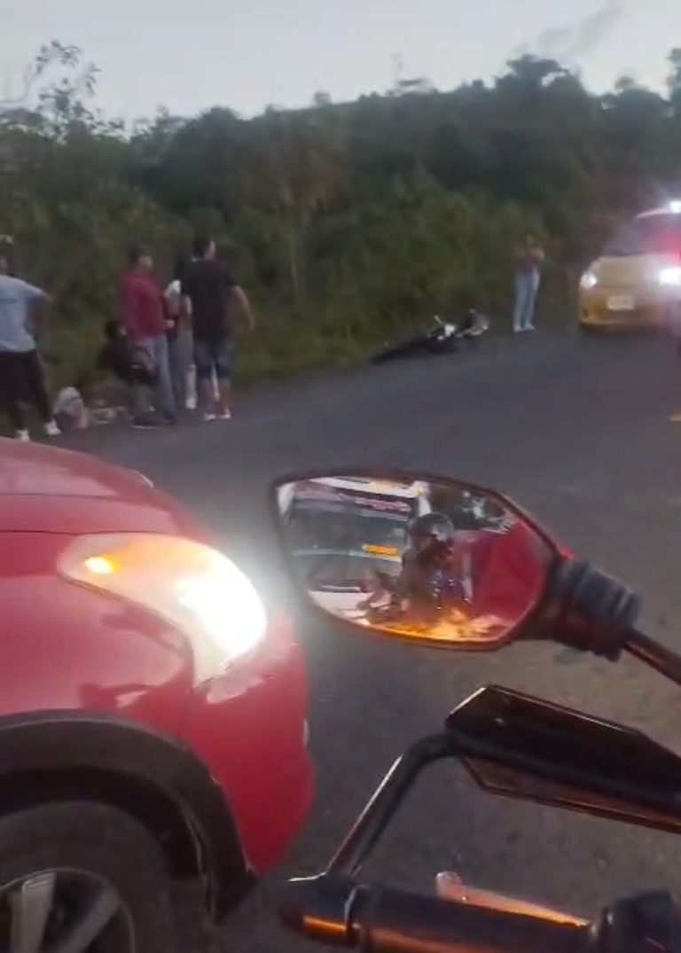 🚨 Se registra accidente en la vía Panamericana entre Timbío y Popayán 😨