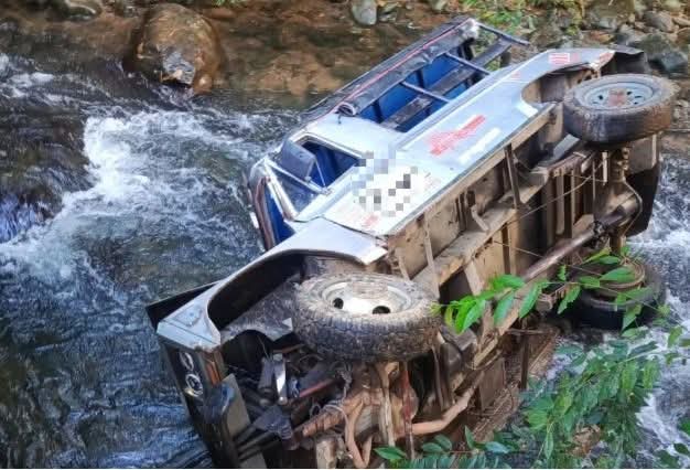 🚨 Trágico accidente dejó un muerto y varios menores heridos en zona rural de Cali
