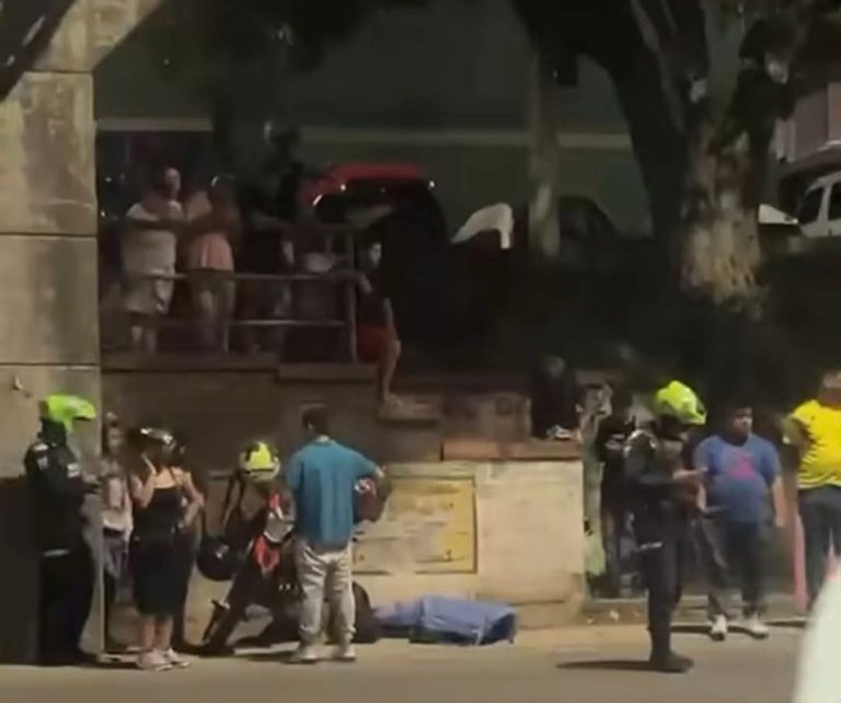 Investigan accidente fatal frente al SENA de Girón tras fuga del conductor involucrado